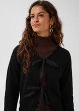 Load image into Gallery viewer, Cream Bulp Cardigan