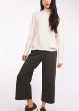Load image into Gallery viewer, Pistache Polar Fleece Pull On Pant