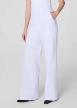 Load image into Gallery viewer, Spanxsupersmooth™ Stretch Twill Wide Leg