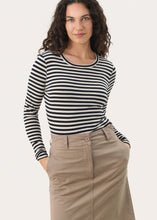 Load image into Gallery viewer, Part Two Emaja Long Sleeve Crewneck Tee