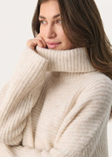 Load image into Gallery viewer, Part Two Toccas Oversized Turtleneck Sweater