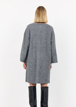 Load image into Gallery viewer, Levete Icon Shift Dress