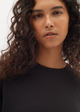 Load image into Gallery viewer, In Wear Luke Basic Boxy T-Shirt