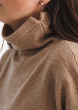 Load image into Gallery viewer, Evlyn Sweater