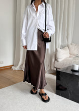 Load image into Gallery viewer, Charli Sasha Satin Maxi Skirt