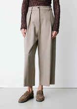 Load image into Gallery viewer, Grace & Mila Cropped Atlantis Pant