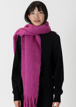 Load image into Gallery viewer, Lyla and Luxe Scarf