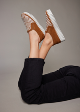 Load image into Gallery viewer, Ilse Jacobson Tulip Shoe