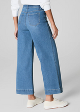 Load image into Gallery viewer, Spanx Wide Leg Cropped Jean