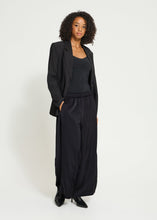 Load image into Gallery viewer, ICHI Hartley Satin Barrel Pant
