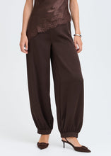 Load image into Gallery viewer, B Young Isa Balloon Pant
