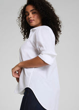 Load image into Gallery viewer, Spanx® Poplin Oversized Button-up Blouse
