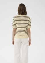 Load image into Gallery viewer, In Wear Nelli T-Shirt
