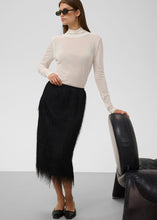 Load image into Gallery viewer, Soaked Dacre Knit Detailed Skirt
