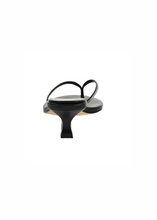 Load image into Gallery viewer, Chinese Laundry Brissa Sandal
