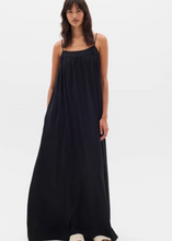 Load image into Gallery viewer, In Wear Futo Dress
