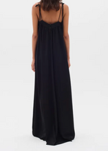 Load image into Gallery viewer, In Wear Futo Dress
