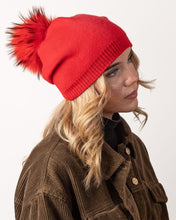 Load image into Gallery viewer, Prenelove Evelyn Pom Pom Hat
