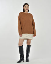 Load image into Gallery viewer, Paper Label Goldie Crewneck Sweater
