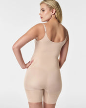 Load image into Gallery viewer, SPANXsculpt™  Open Bust Mid-thigh Suit
