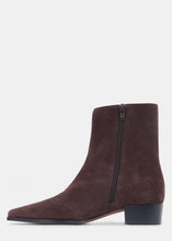 Load image into Gallery viewer, Steve Madden Janay Boot
