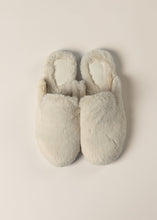 Load image into Gallery viewer, Lyla &amp; Luxe Faux Fur Mule
