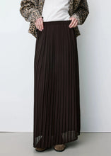 Load image into Gallery viewer, Grace &amp; Mila Anissa Skirt
