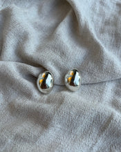 Load image into Gallery viewer, Oak &amp; Eve Natalie Earrings
