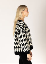 Load image into Gallery viewer, Lyla &amp; Luxe Libby Houndstooth Cardigan
