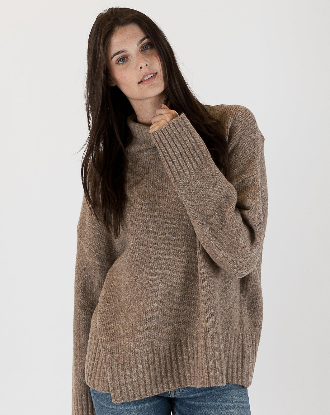 Lyla and Luxe Oliver Mockneck Sweater