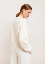 Load image into Gallery viewer, Paper Label Avery Crew Neck Sweater
