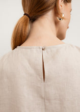 Load image into Gallery viewer, Paper Label Aubrey Linen Tank

