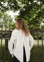 Load image into Gallery viewer, Soaked Jani Poplin Blouse

