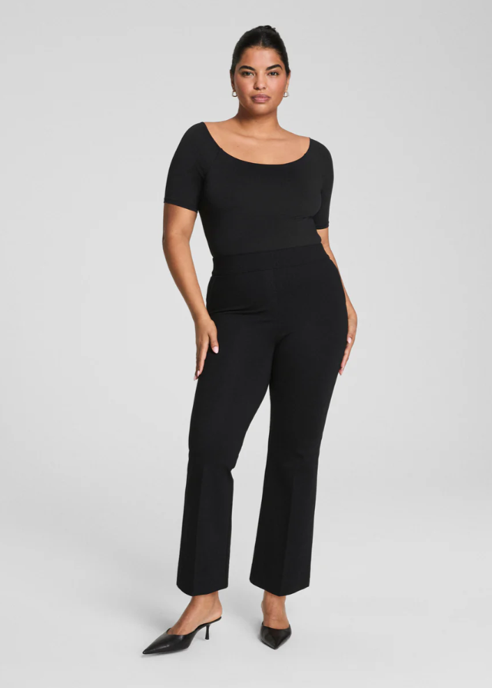 Spanx Super Smooth Perfect Fit Ponte Kick Flare Cropped Pant