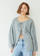 Load image into Gallery viewer, Charlie Erin Sweater with Bow Details
