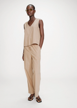 Load image into Gallery viewer, Grace &amp; Mila Rhode Pant
