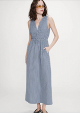 Load image into Gallery viewer, Grace &amp; Mila Velmira Dress
