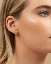 Load image into Gallery viewer, Saskia de Vries Gold Ball Earrings 5mm
